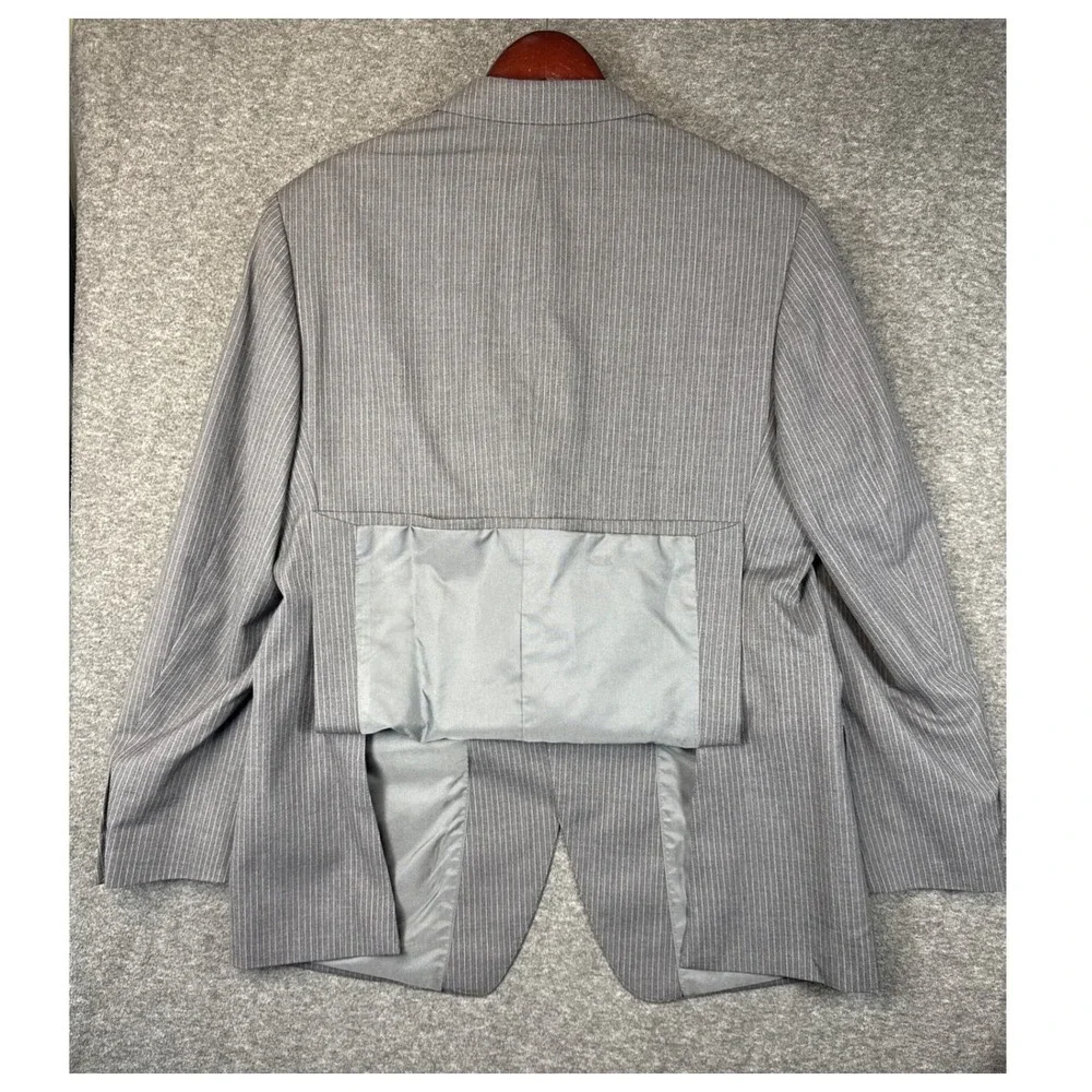 Banana Republic Modern Fit Grey Pinstripe Wool Suit Jacket Blazer Men 44R Career